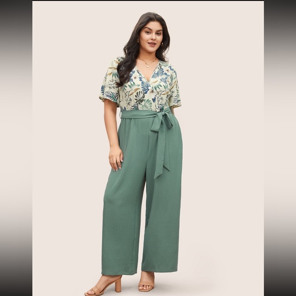 Bloomchic green jumpsuit - Picture 2 of 9